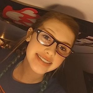 Meet your Posher, Katelyn